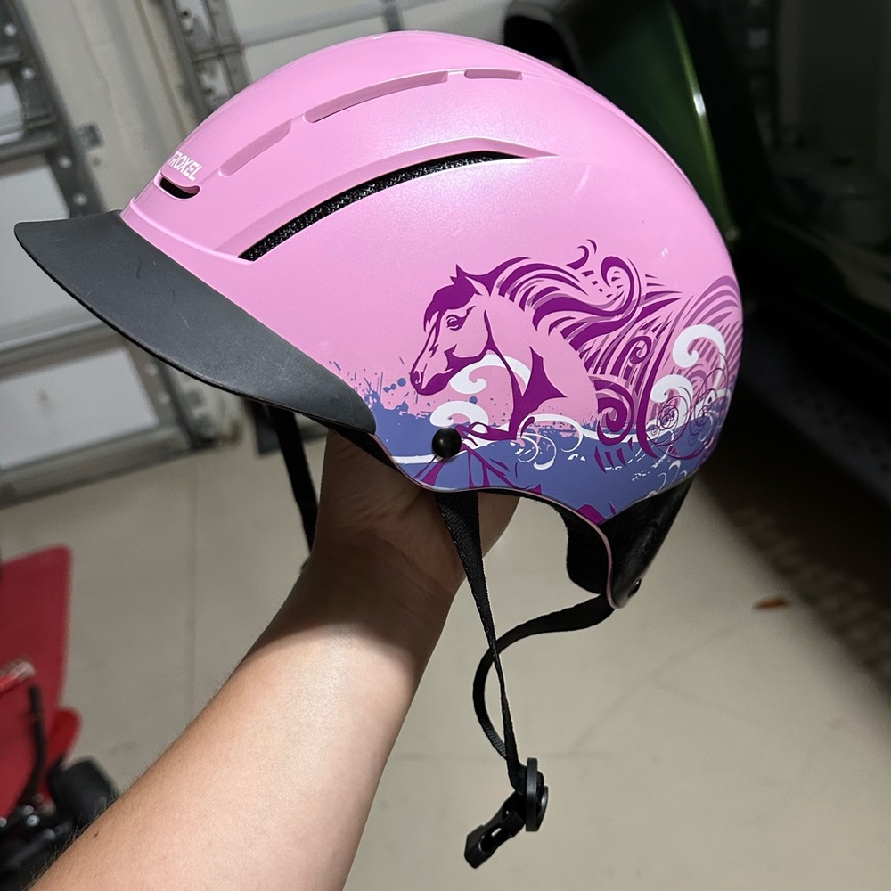 Girls Troxel Helmet Size: Small